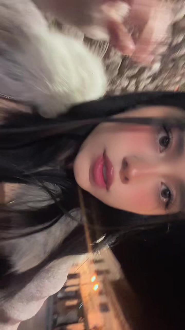 @Ani💗.