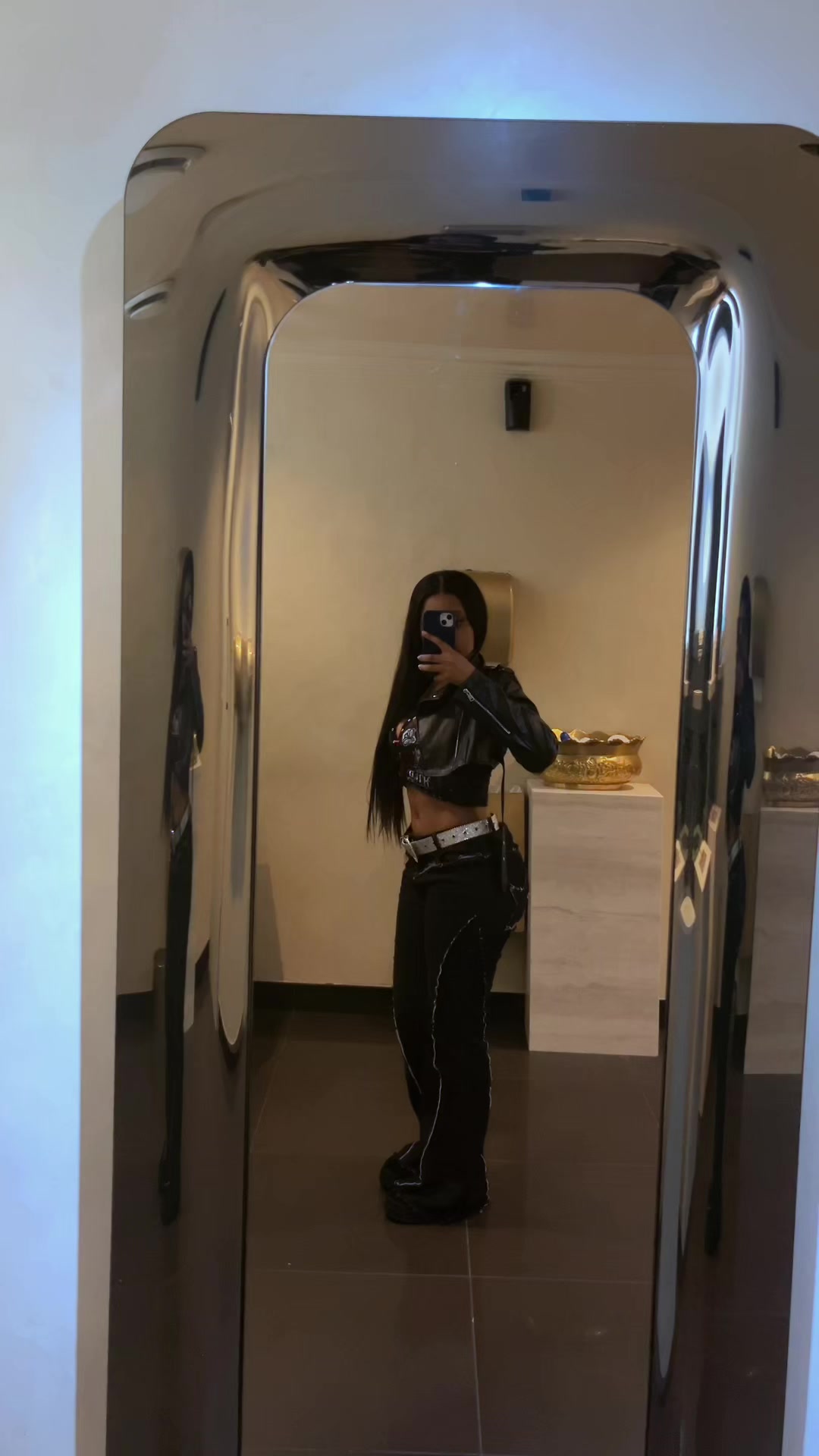 @Curlly_crystallz