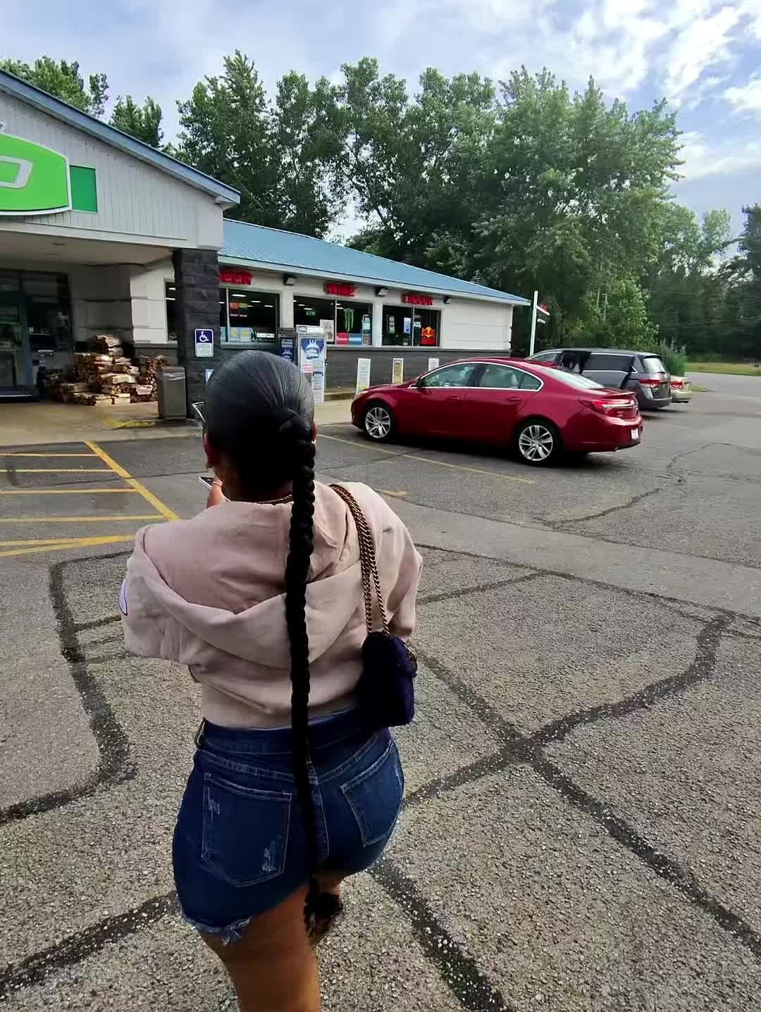 @Von