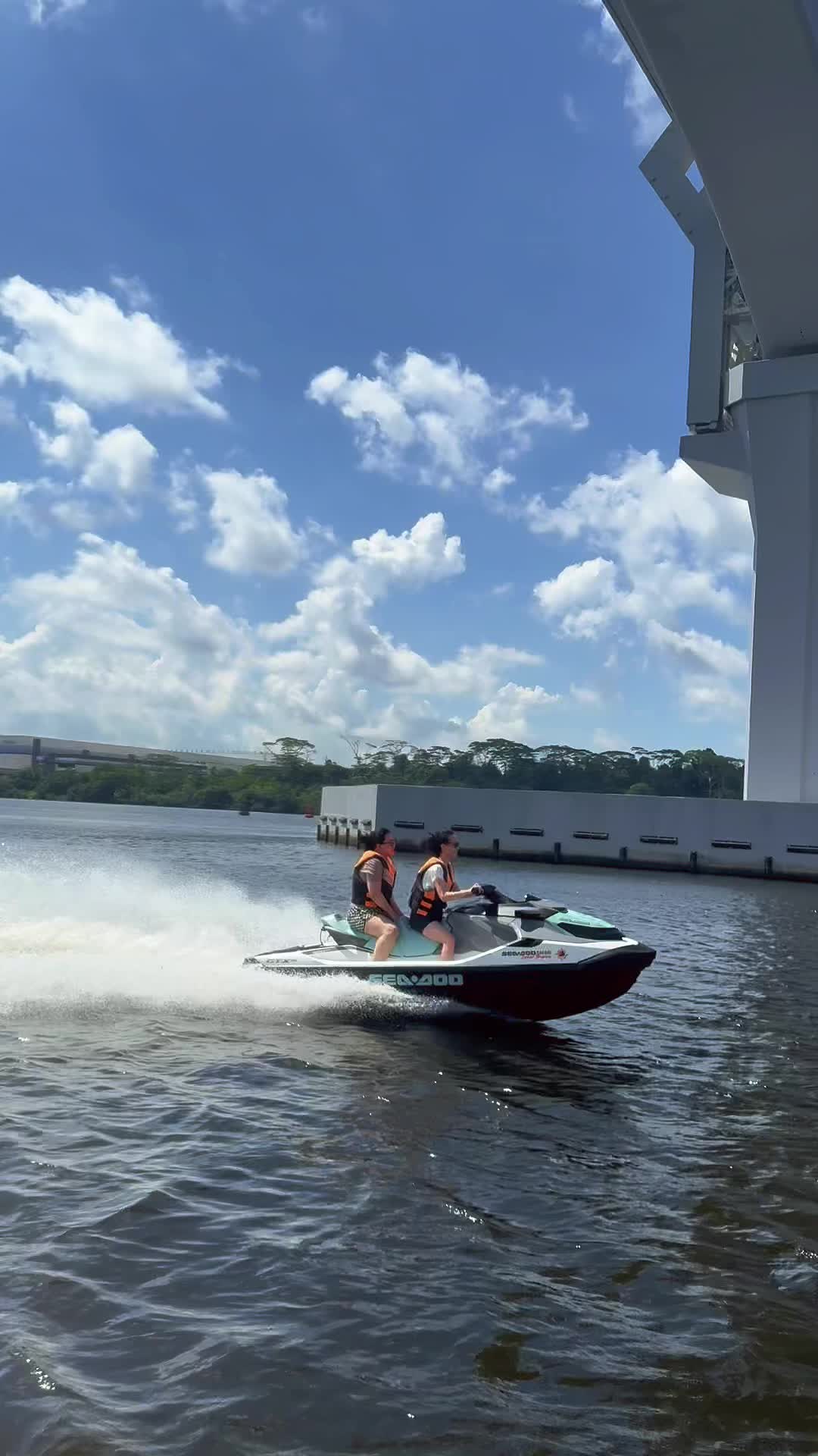 @HAFIZ SEADOO🏄🏻&zwj;♂️