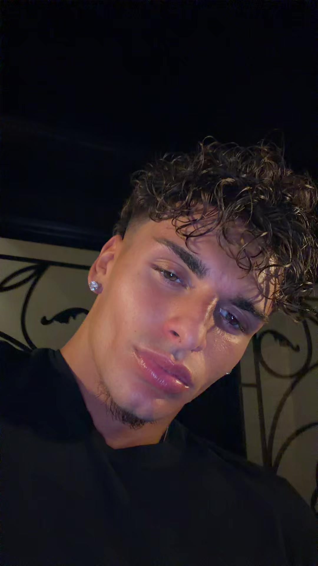 @chris.nikoo