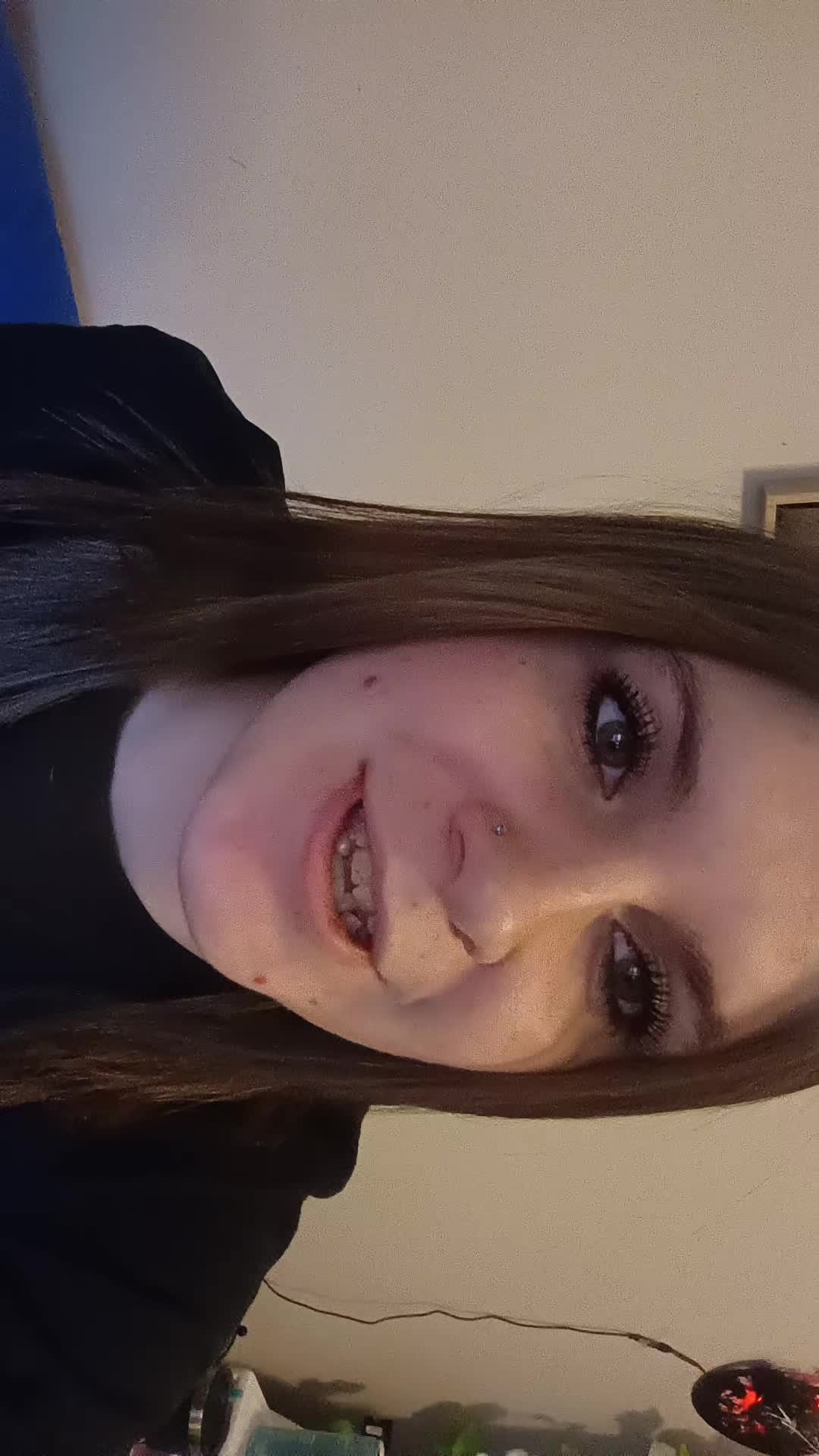 @Kelsi