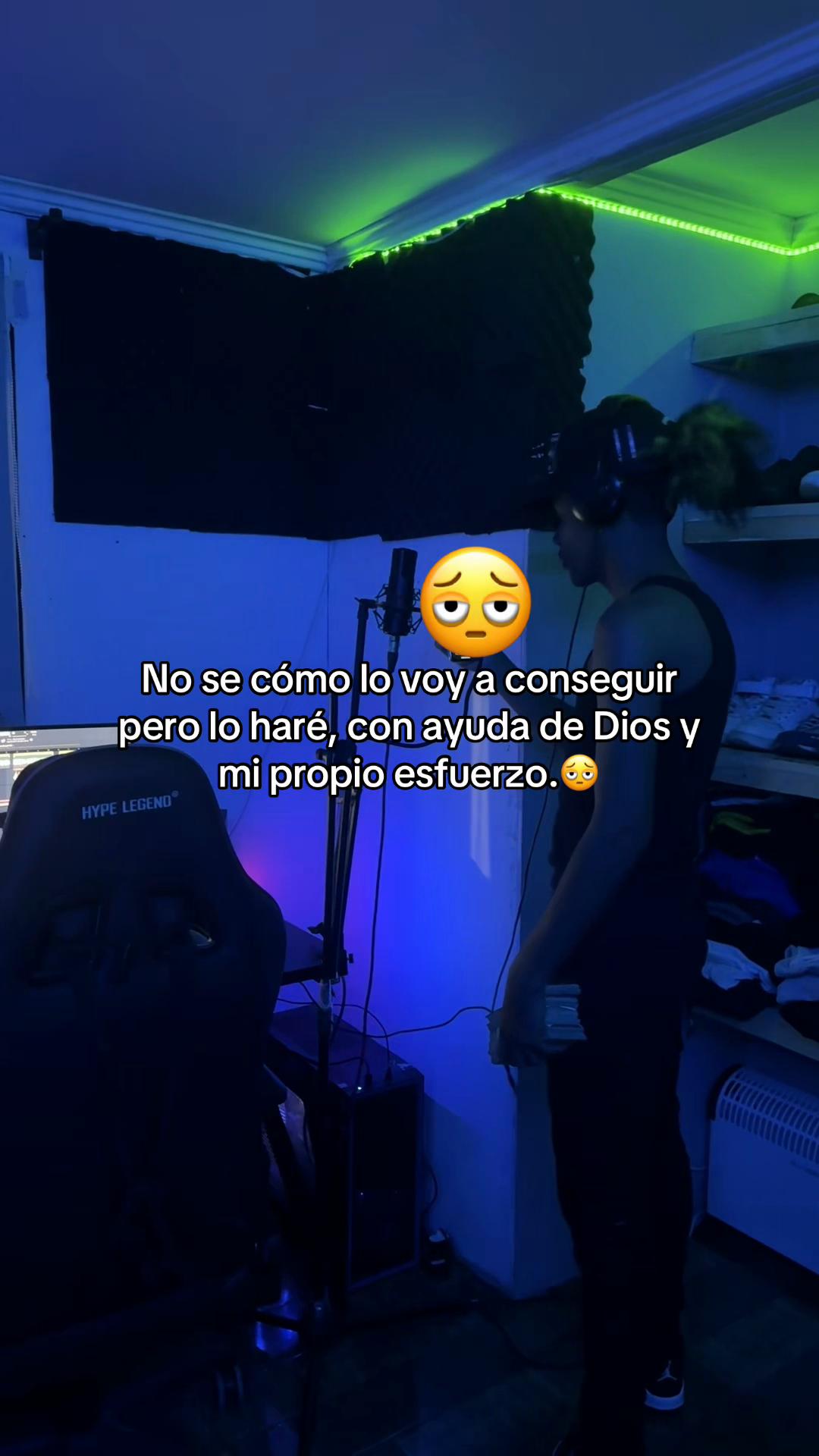 @8TR3Y