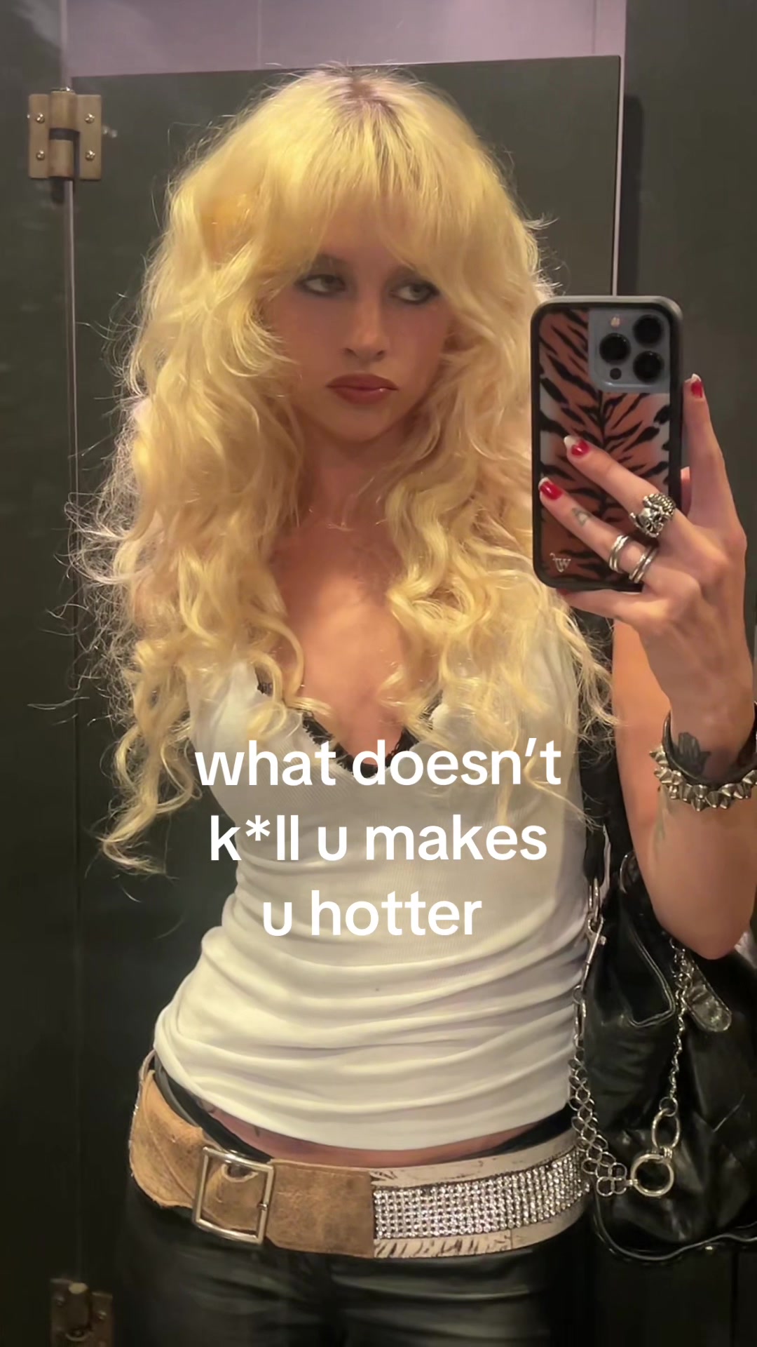 @nikkiekent