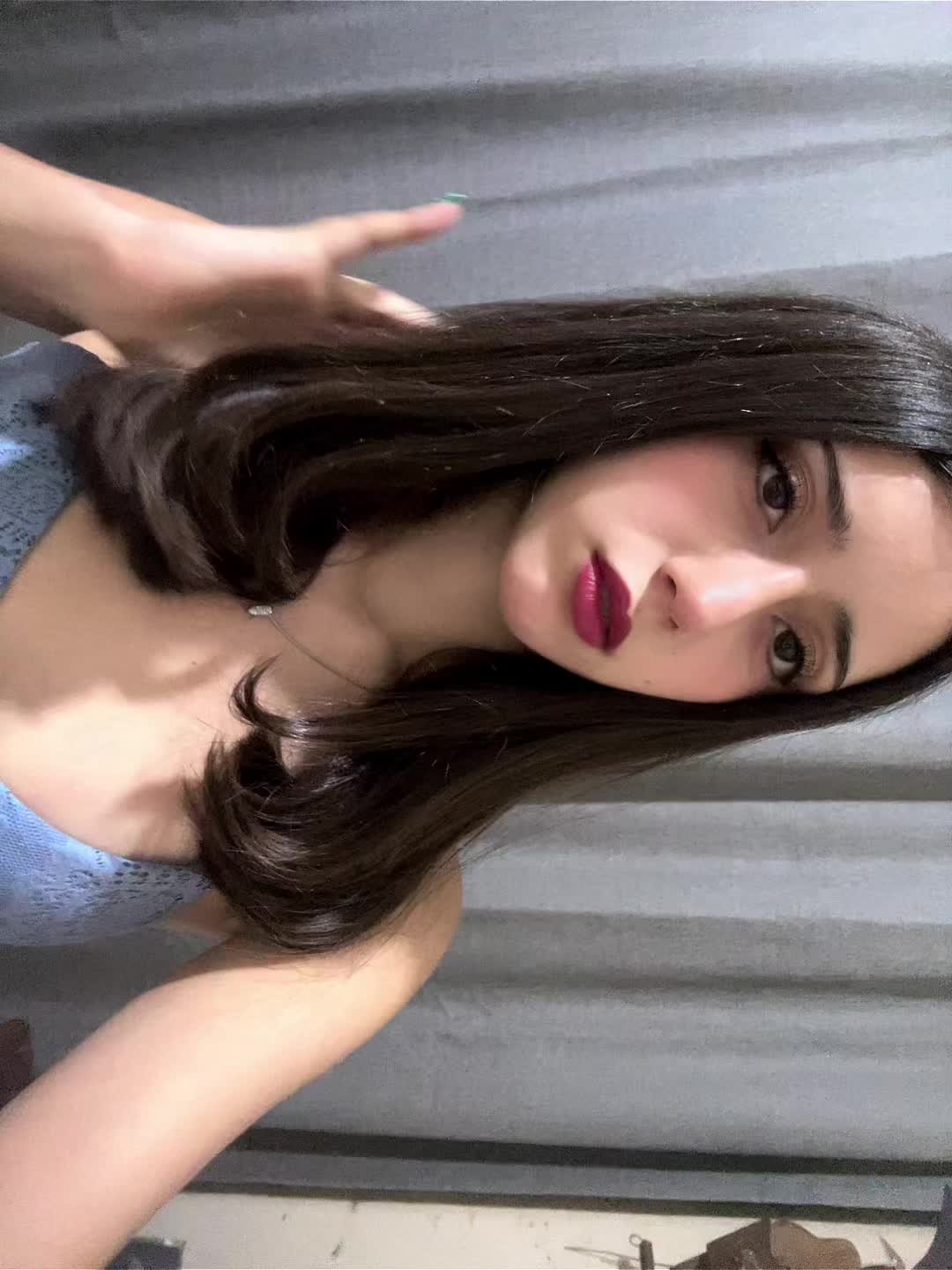 @issa reyes