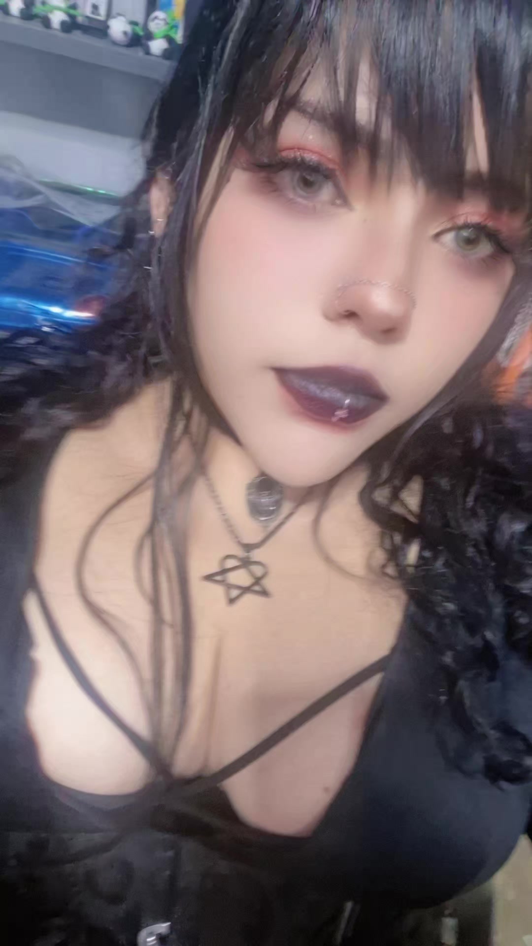 @Akasha D'lefent