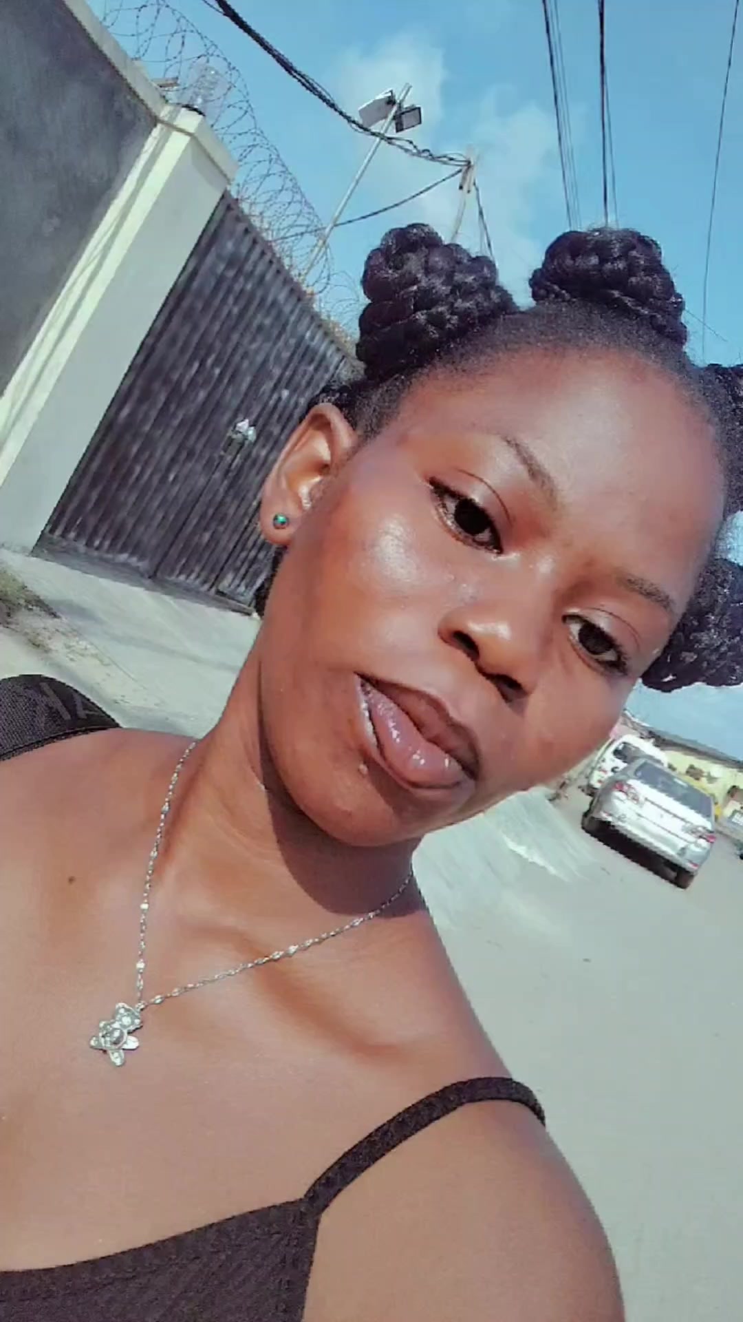 @Ewa_Tomi🌹🌹