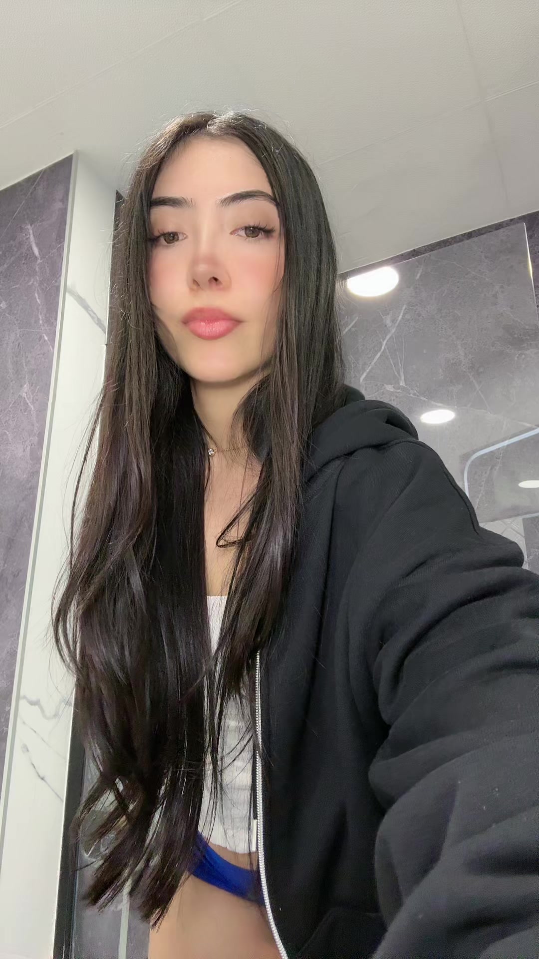 @yen_diaz