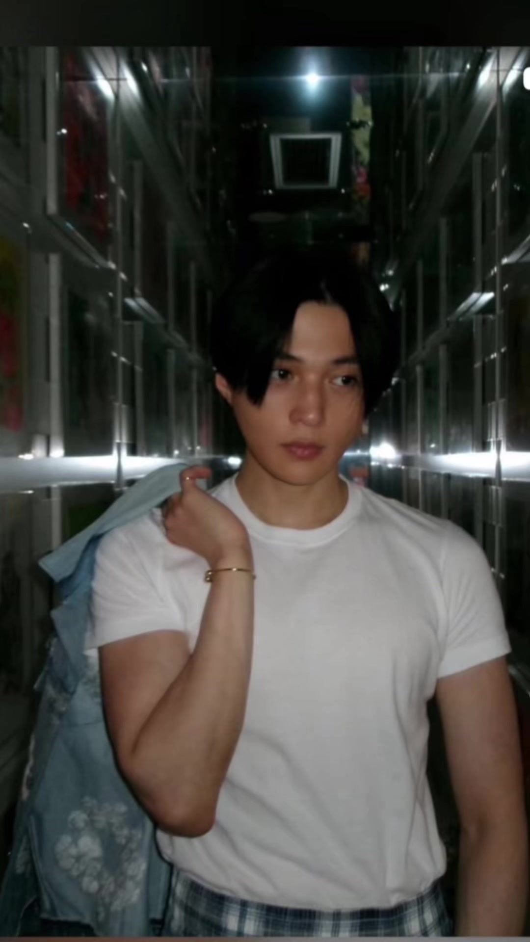 @隆二