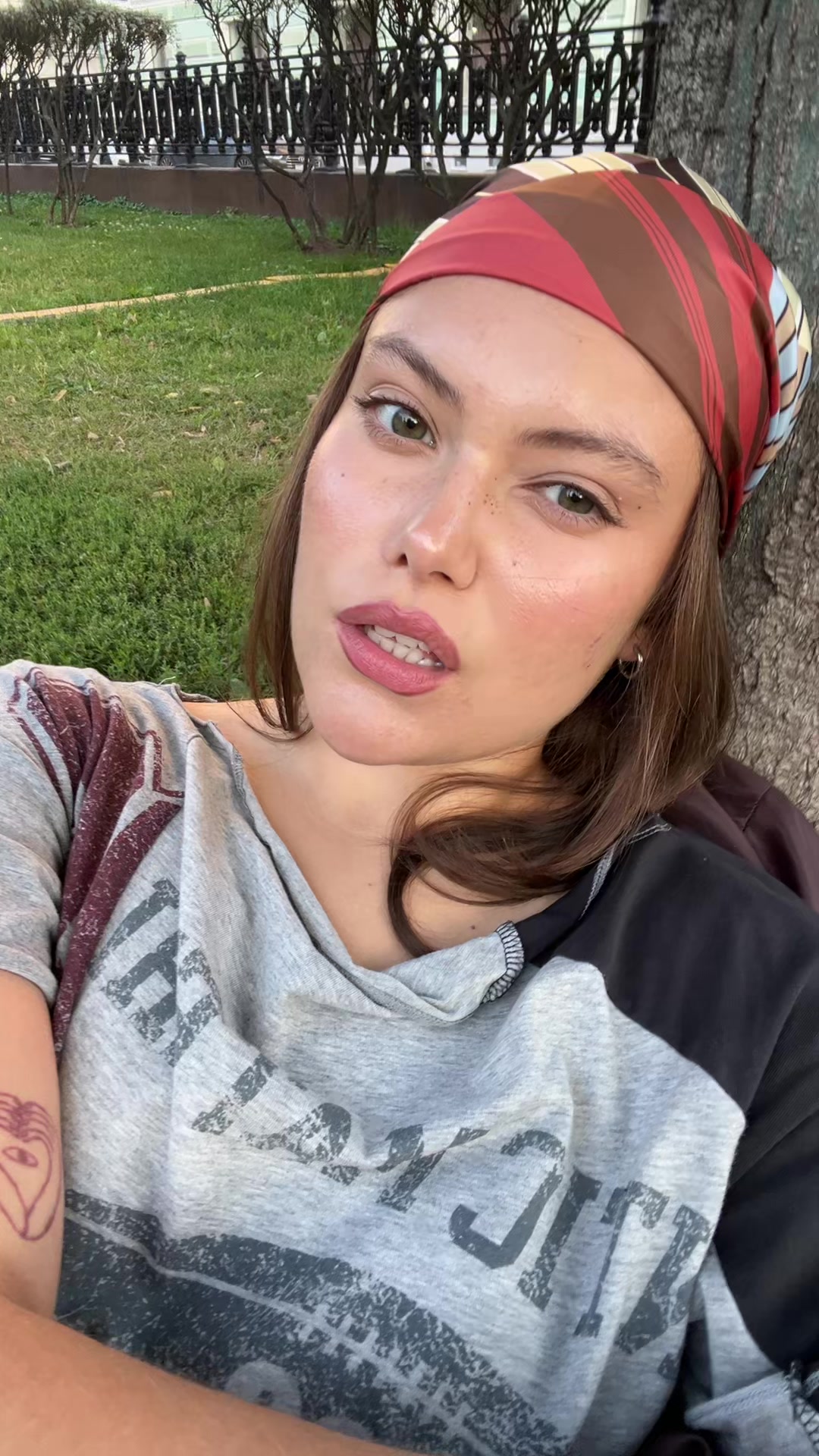 @арина логинова