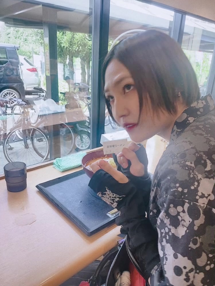 @高速ベロの小柳