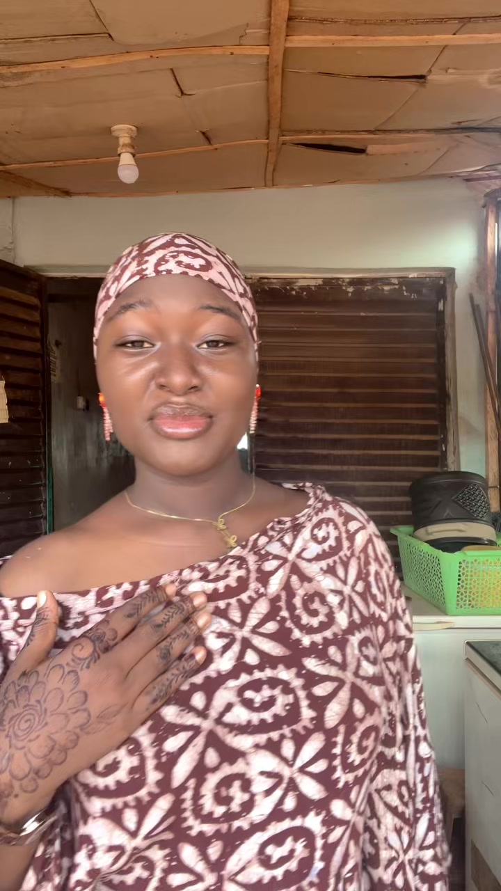 @FATHIAT🥳💯🌺🌸
