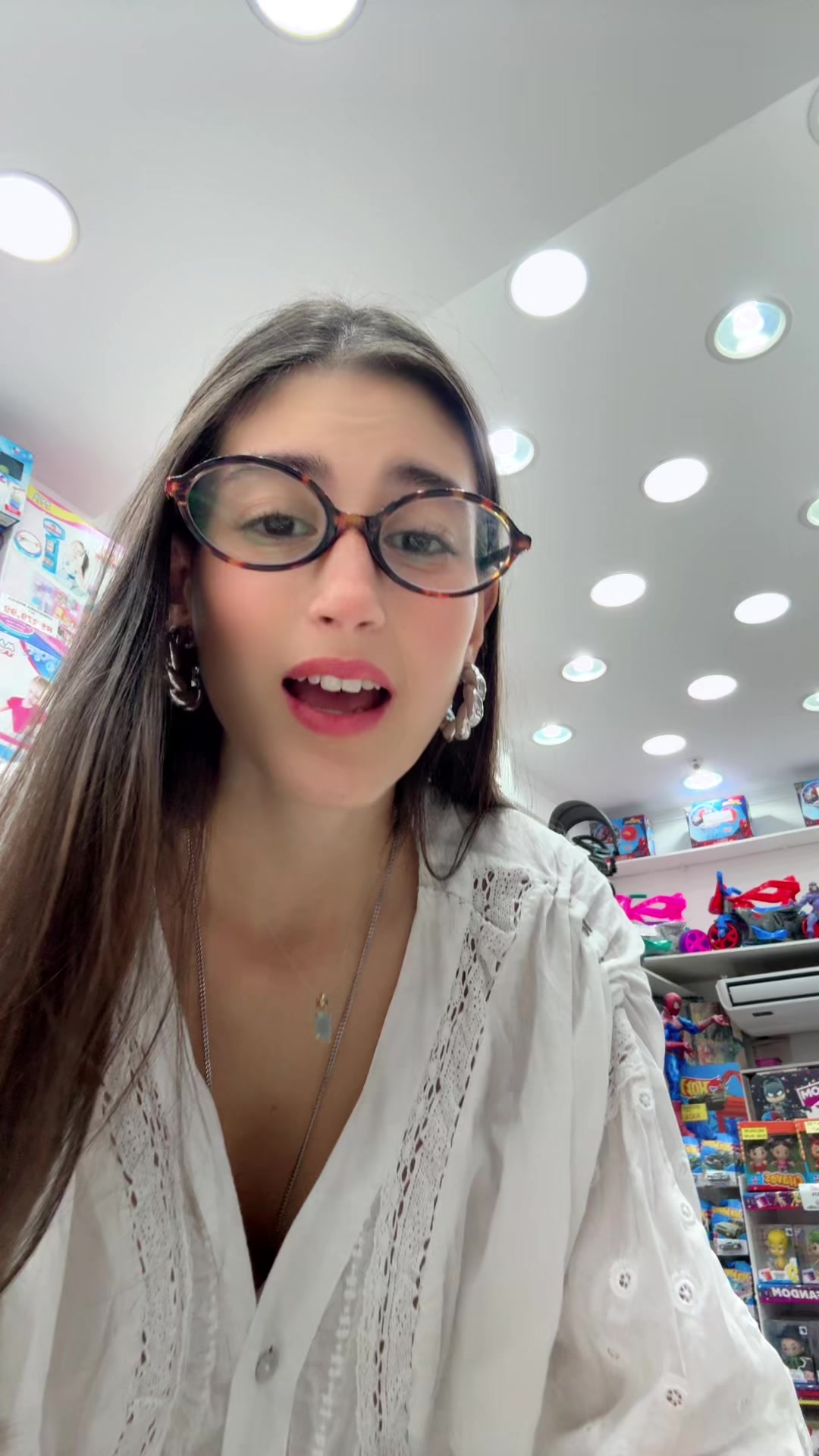 @isamenegheli