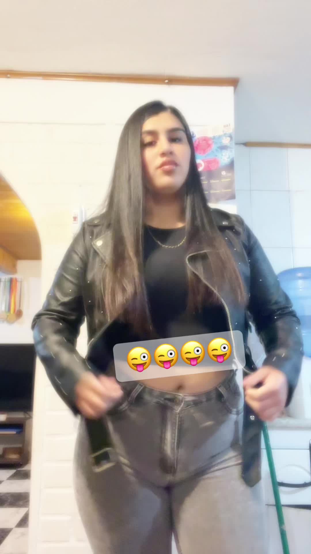 @renata_caceres_17