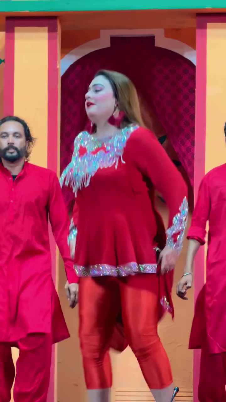 @Stage Mujra