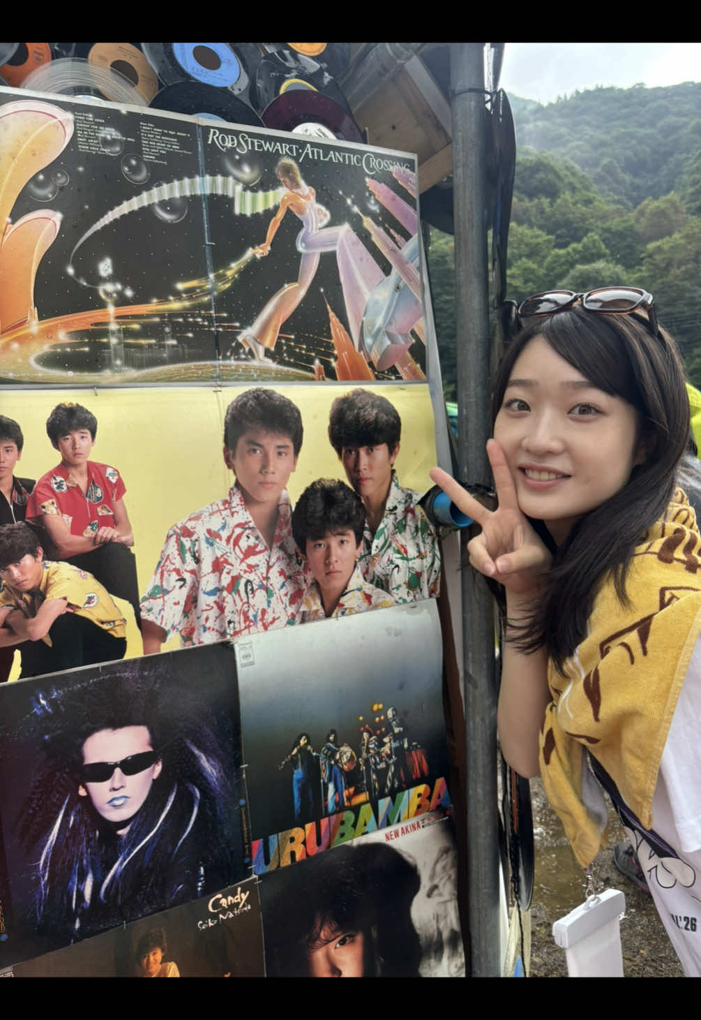@亀井志乃