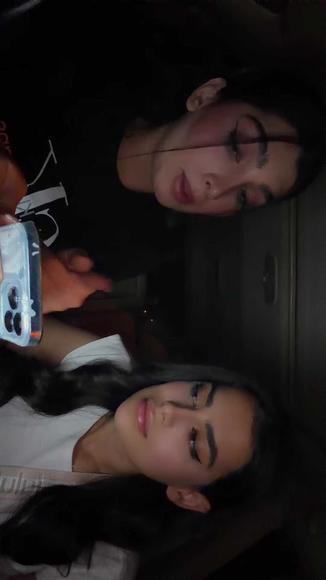 @Niki