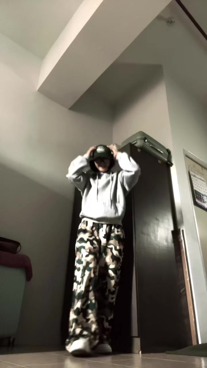 @datgyal.riri