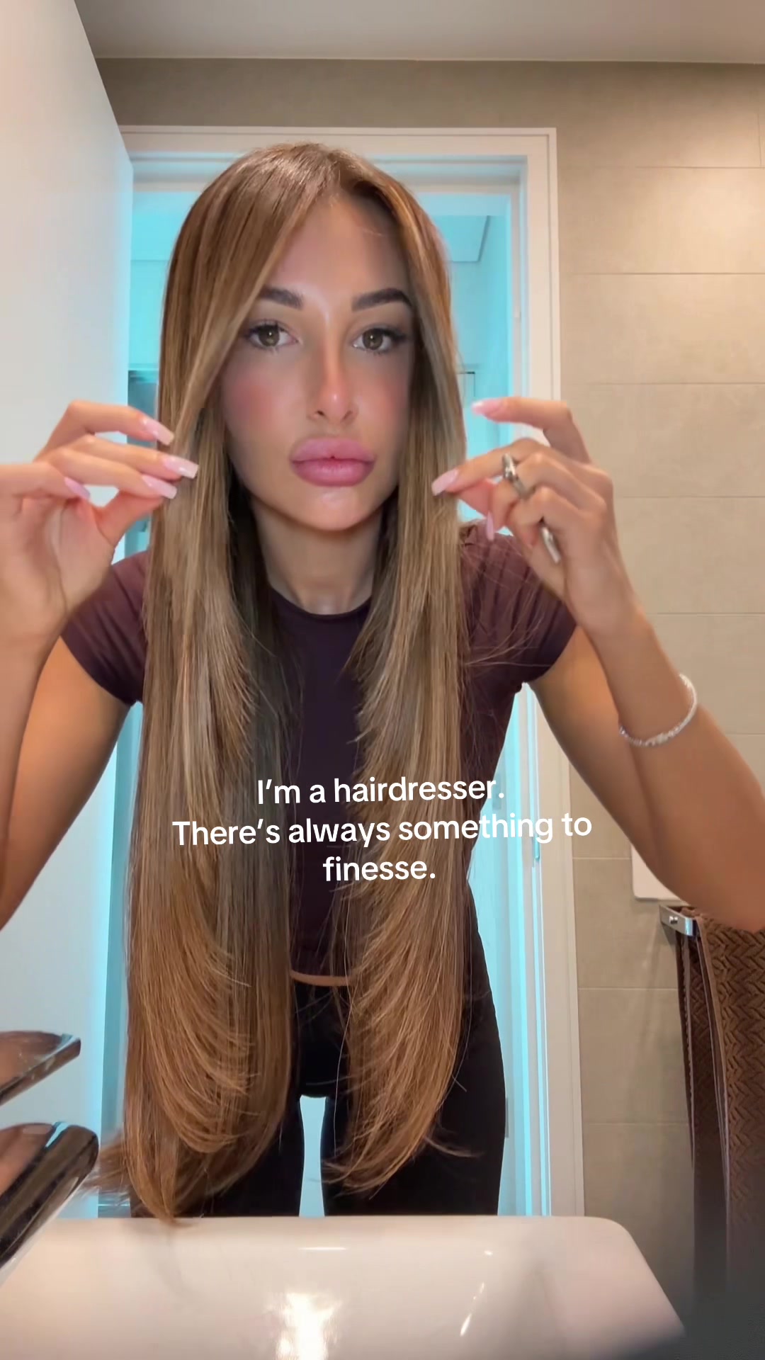 @SARAHEMILIAOFFICIAL