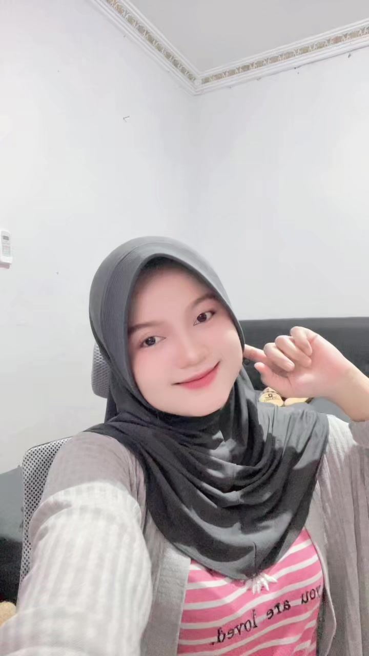 @L i l i e