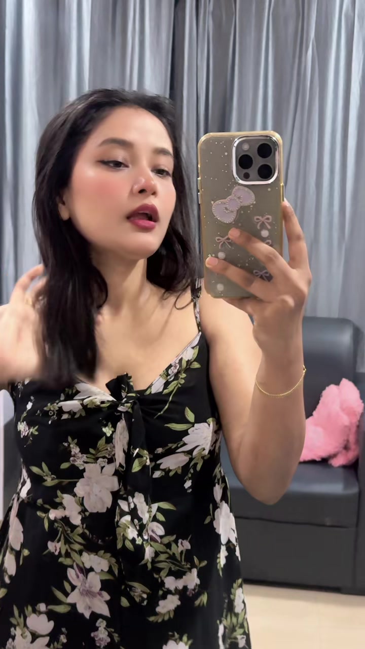 @Makeupwithaakriti