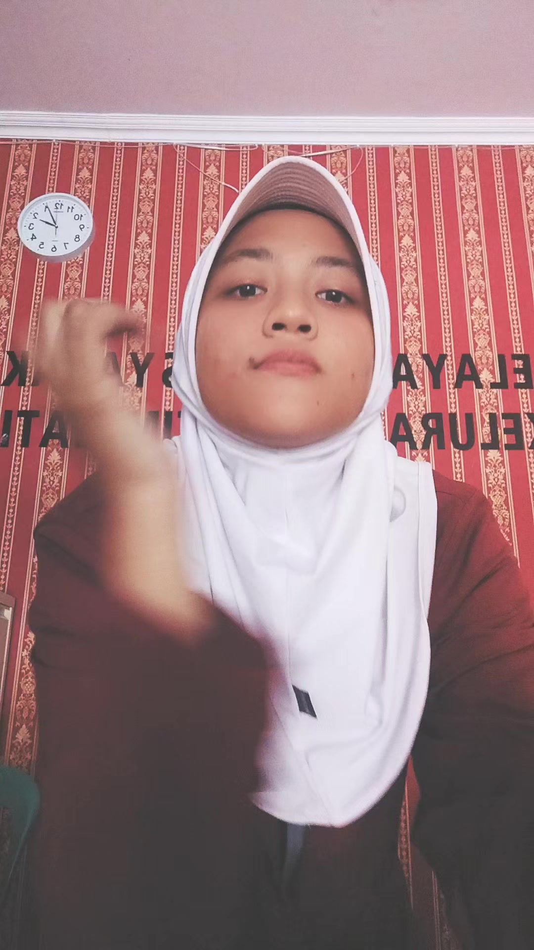 @hai, ini bylaa💕