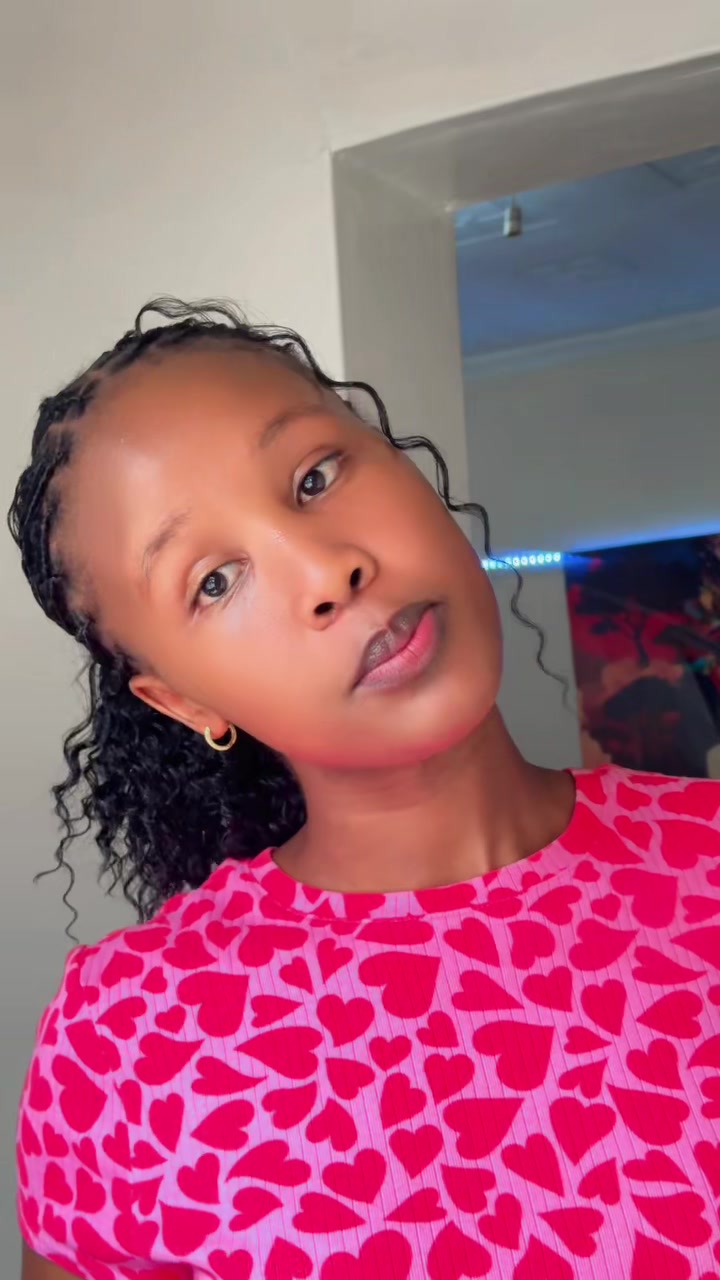 @NyaMbuRa🎀
