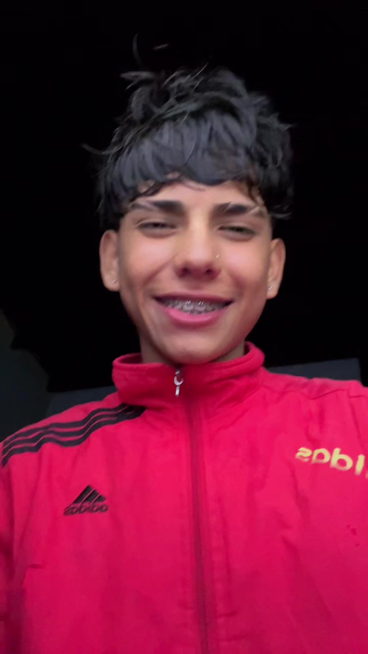 @Manu🦈