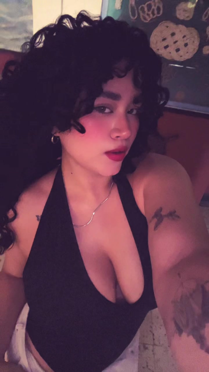 @Aisha🪼