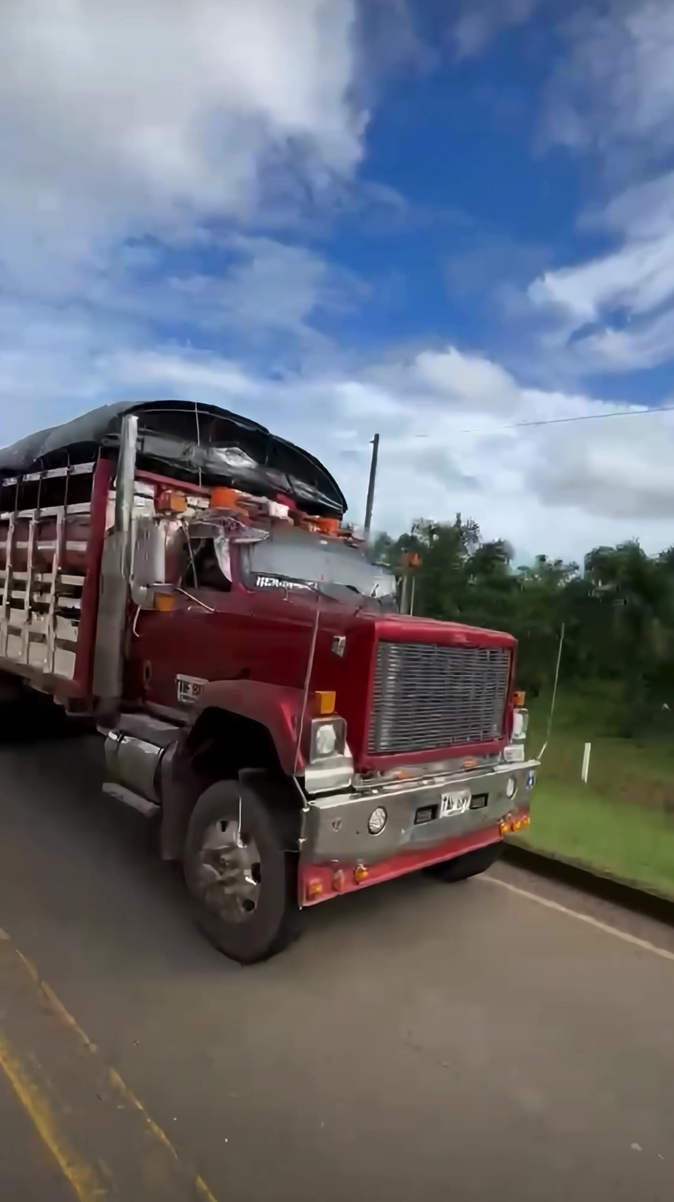 @Trocheros Trucks