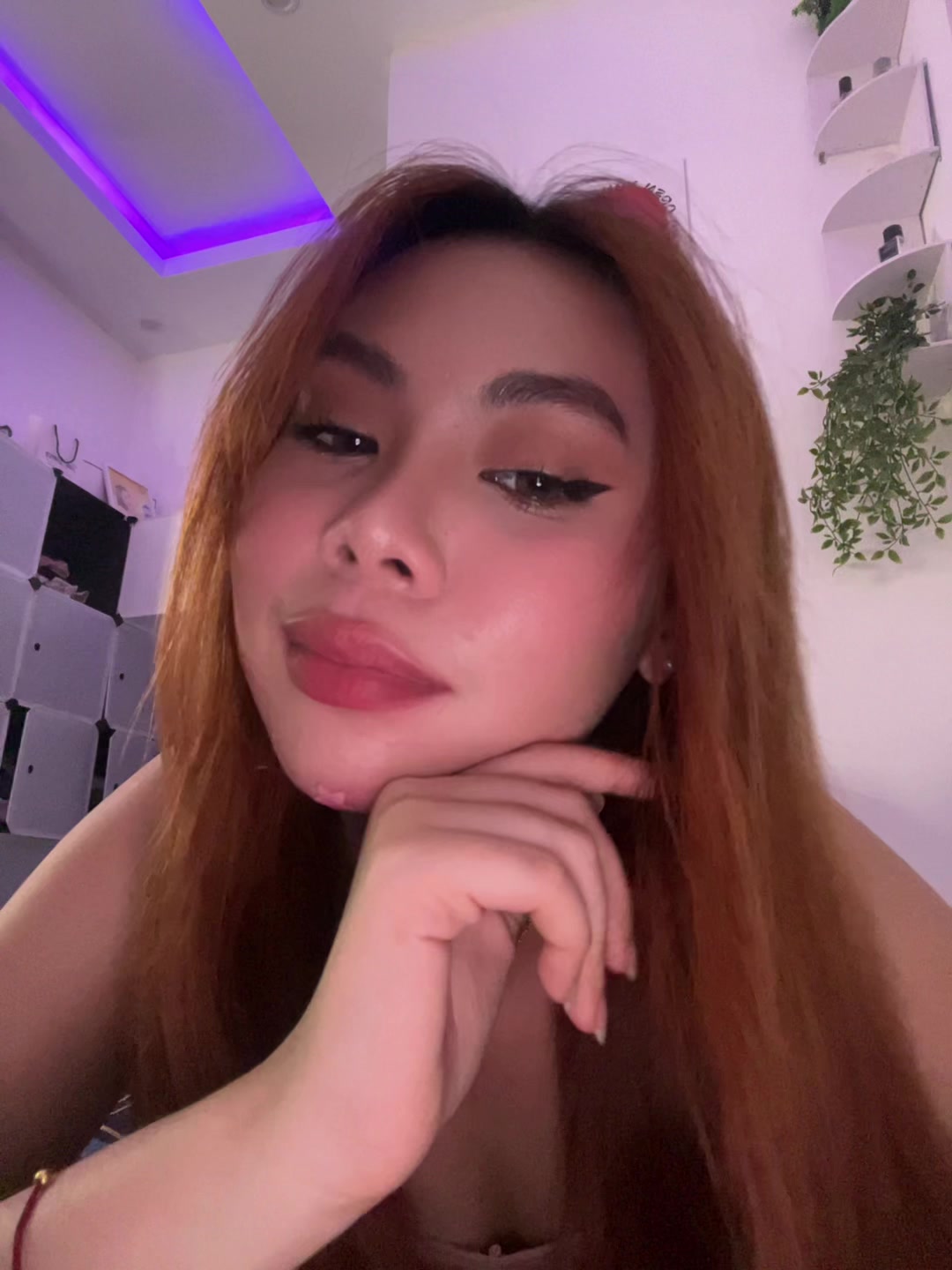 @Whoslebs_ on IG