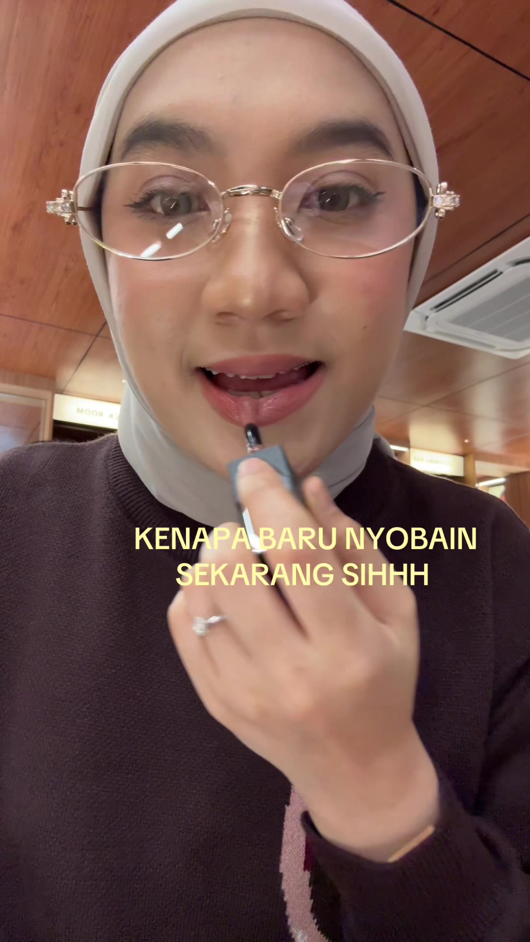@Putri ✿