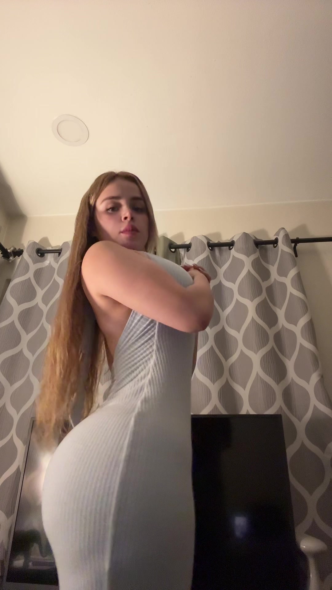 @soybellaangel