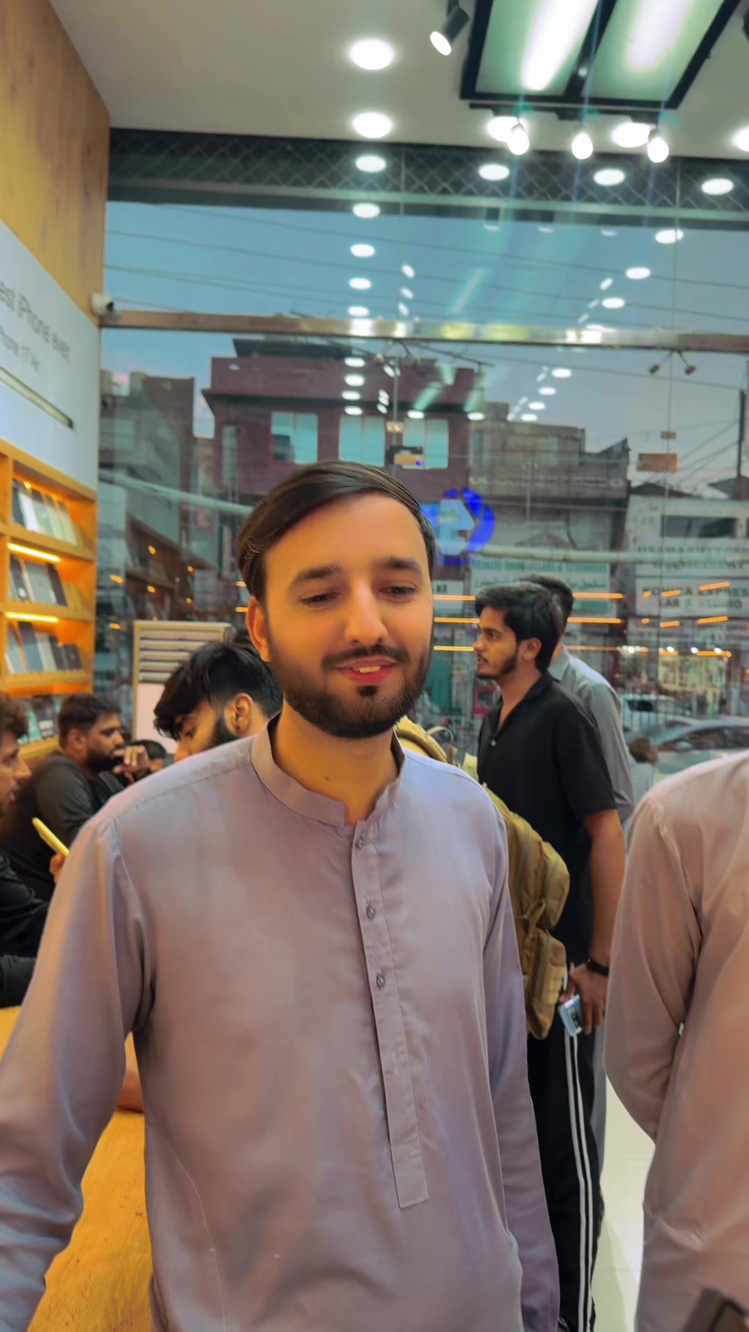 @Shandar Mobile1