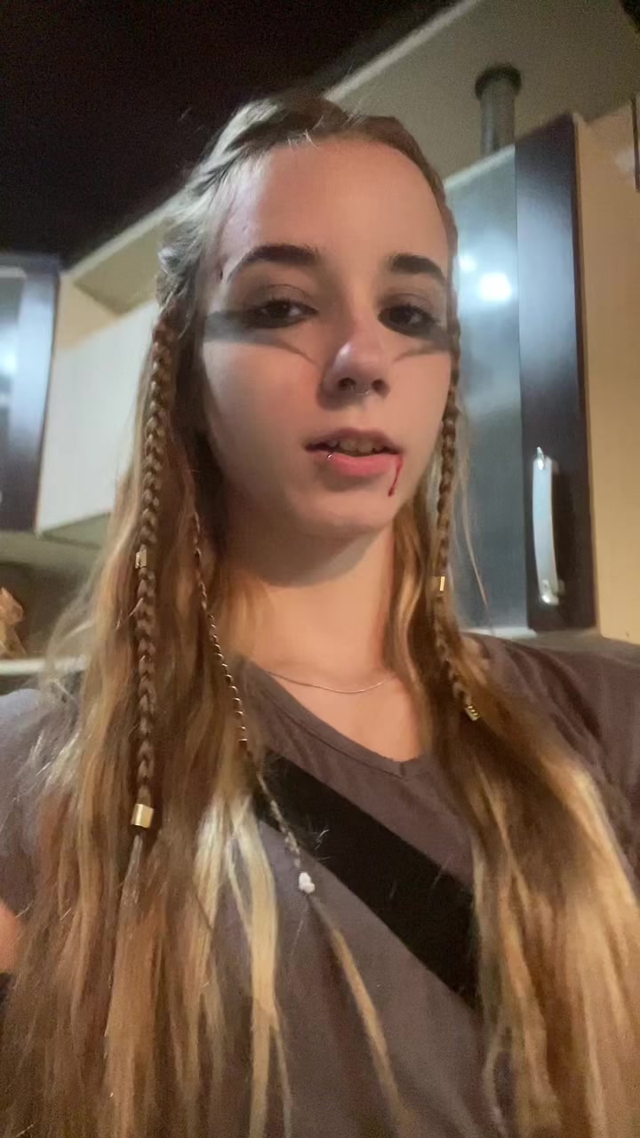 @💋