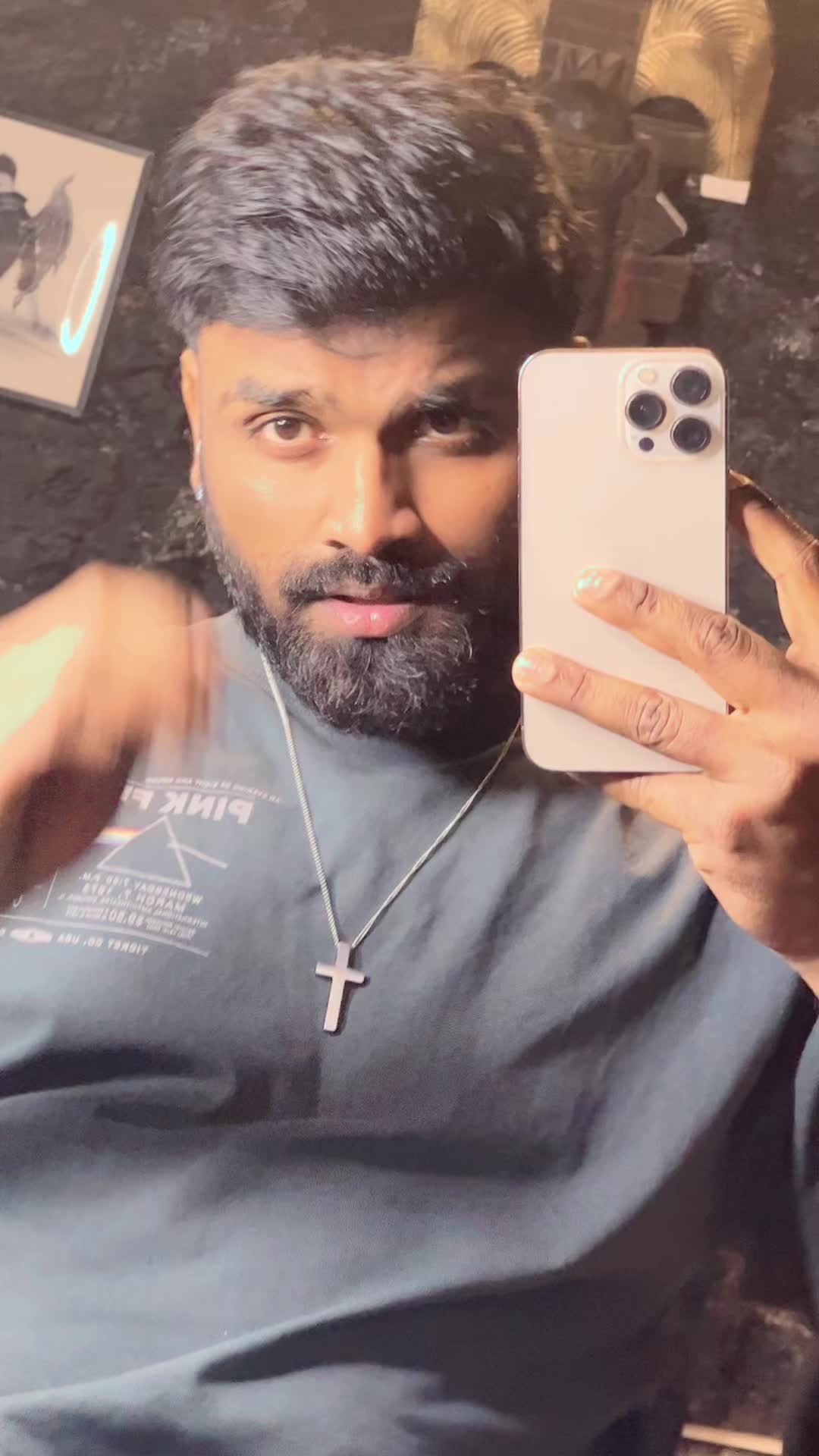 @mr_dinesh_14