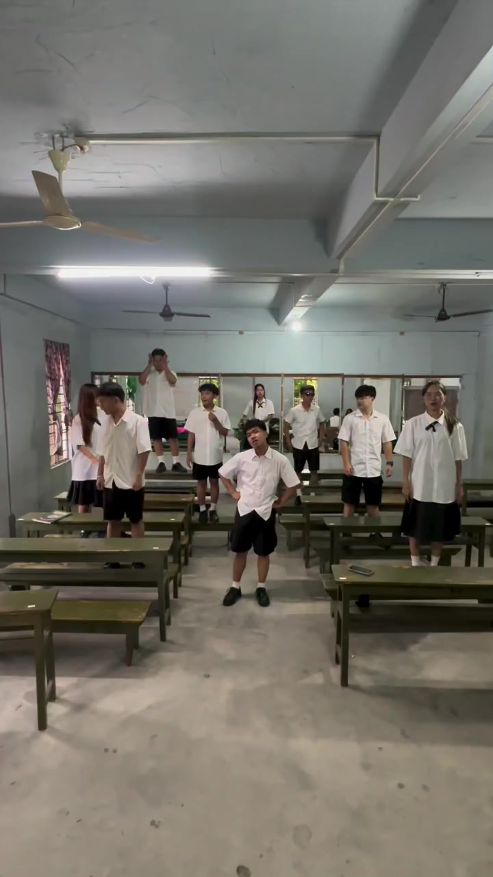 @Mizo Tiktok King's ( 1.9M ❤️ )