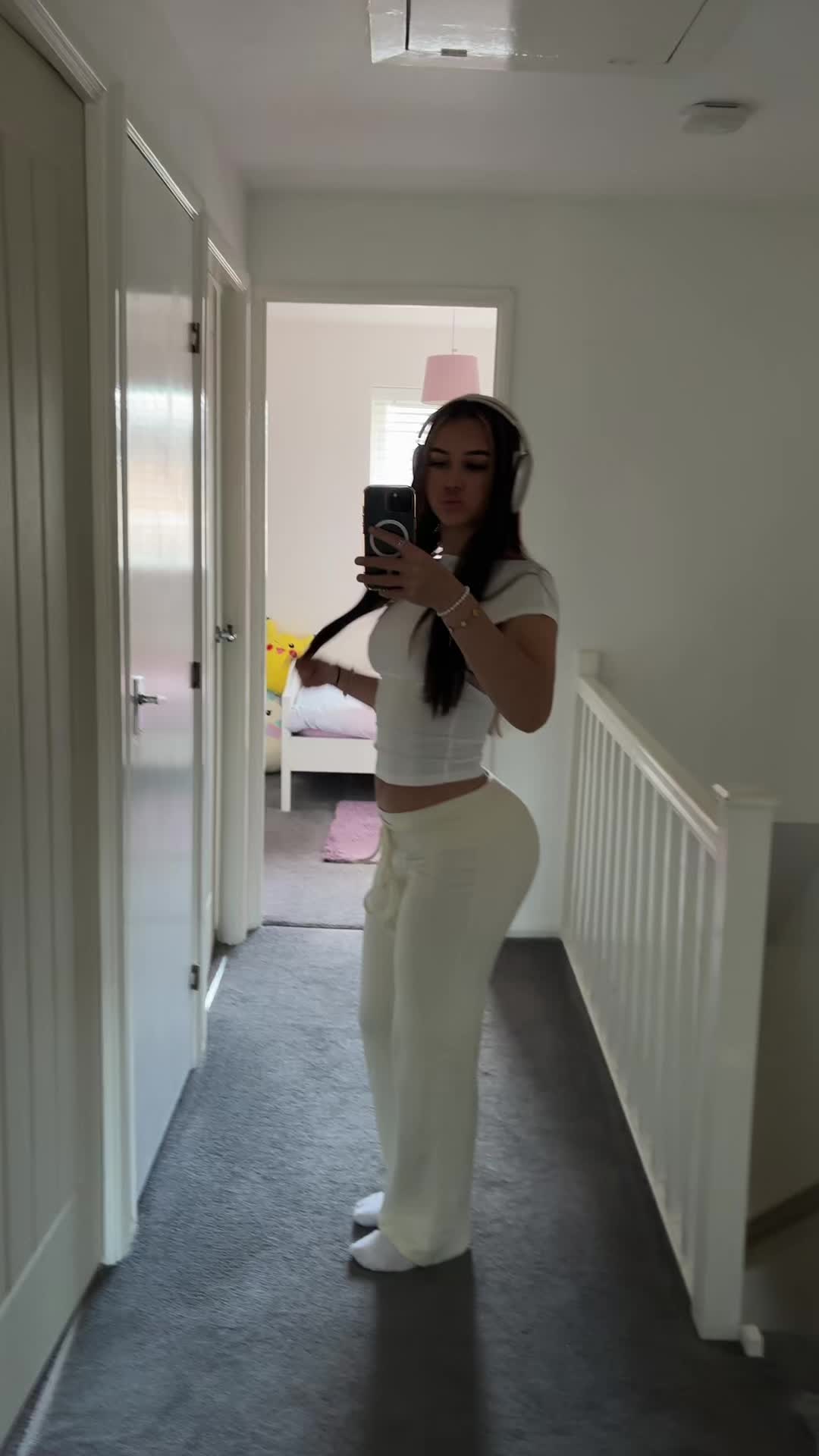 @evie rose