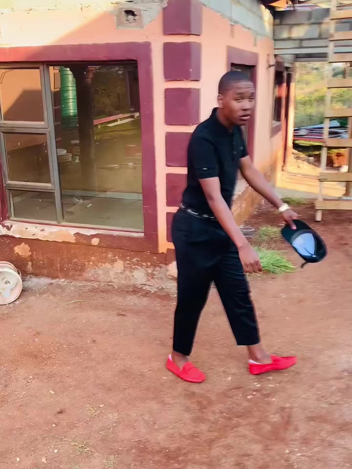 @Sphephel⭕️ Nkomonde
