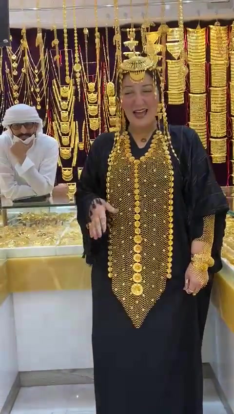 @AMIRA THE GOLD SELLER