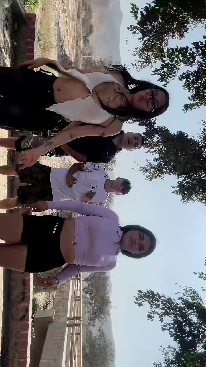 @Lizbeth11