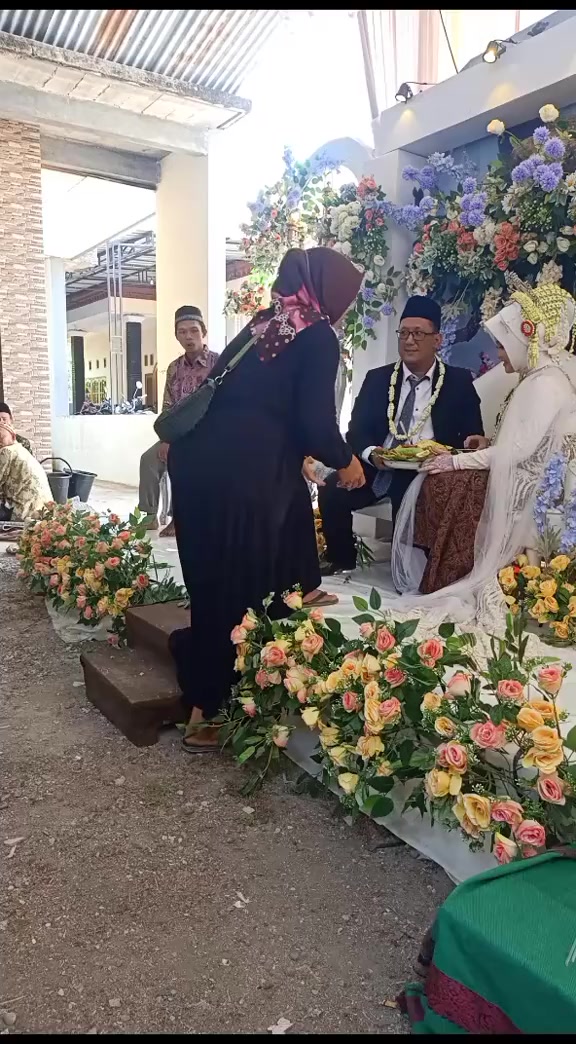 @Dewi Adinda Rias