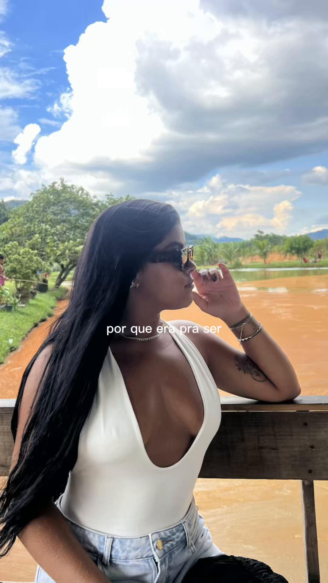 @Lar&yacute;ssa Cardoso