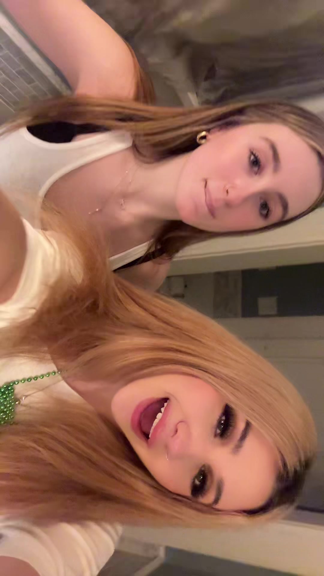 @…