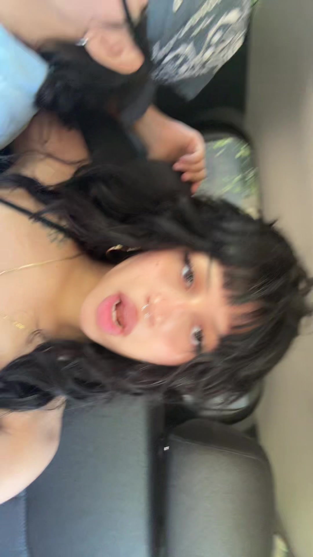 @Cucaracha