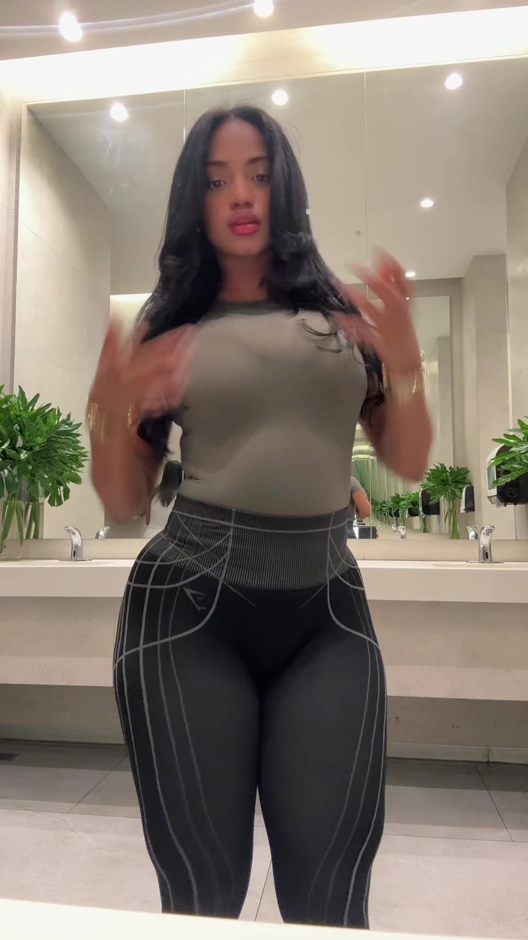 @lisettrey
