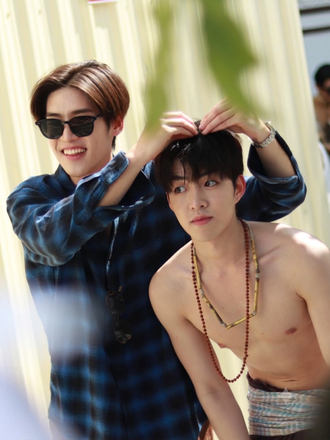 @YS^^