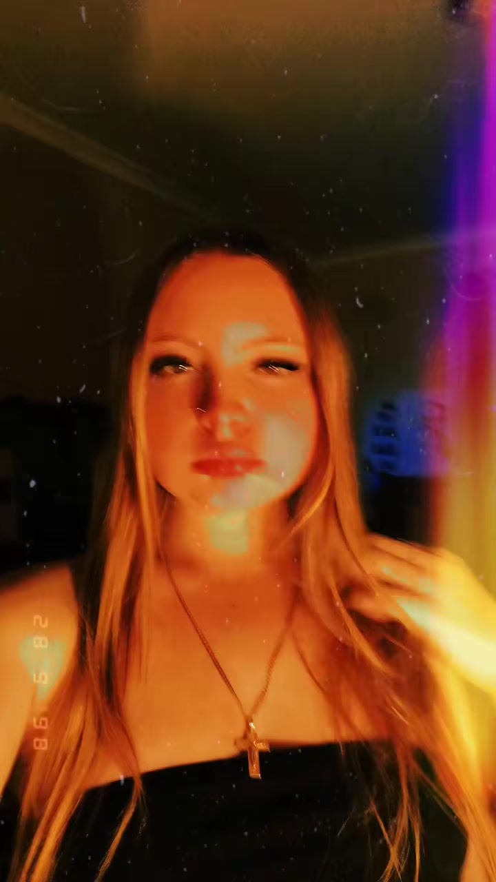 @Uszr_unknown