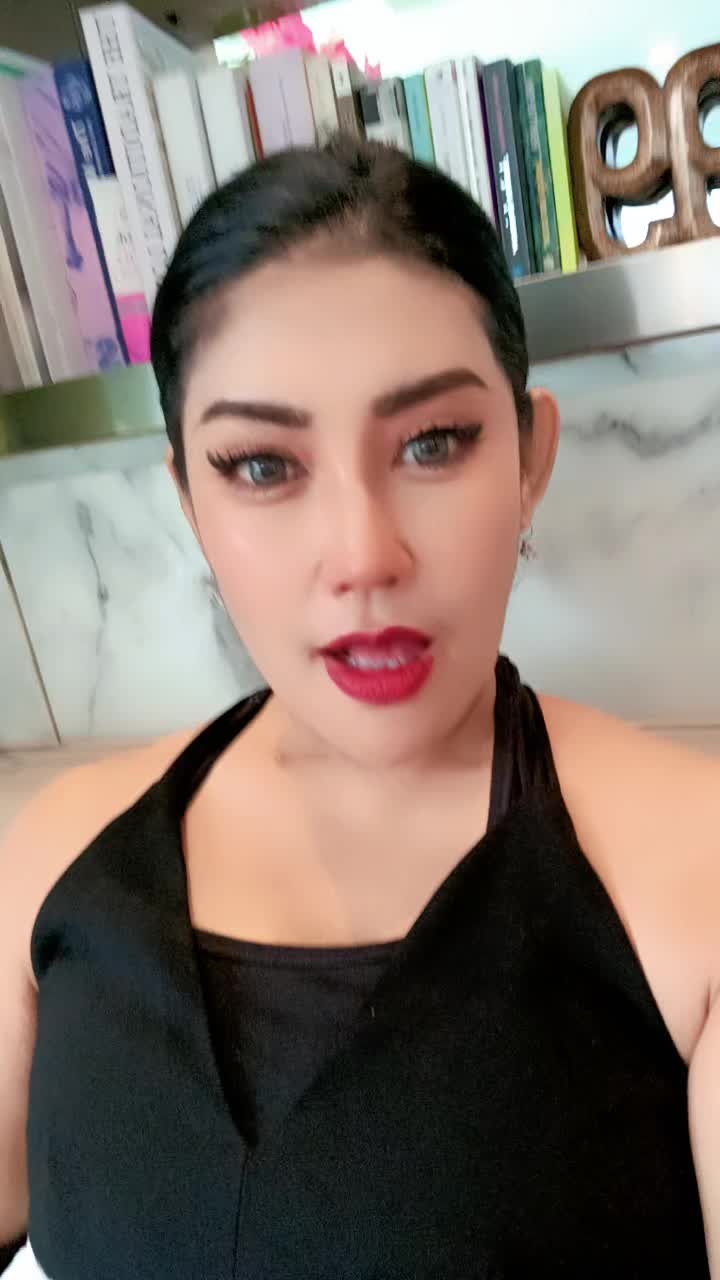 @Ayunee1111