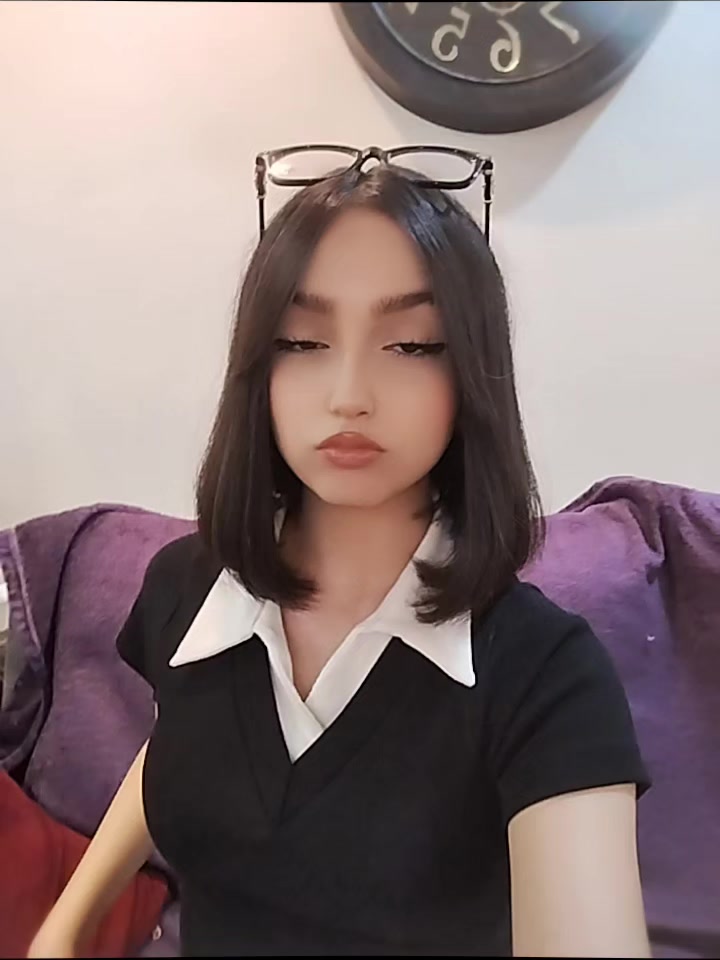 @👾